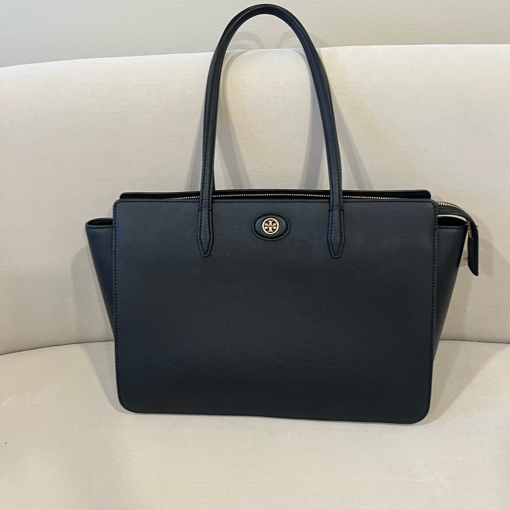 Tory Burch Robinson Tote Black - Picture 6 of 8